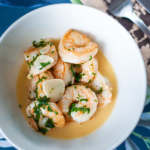 Krewetki w sosie winno-maślanym 6szt.